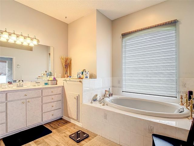 2087 BREEZY WAY, Spring Hill, FL 34608