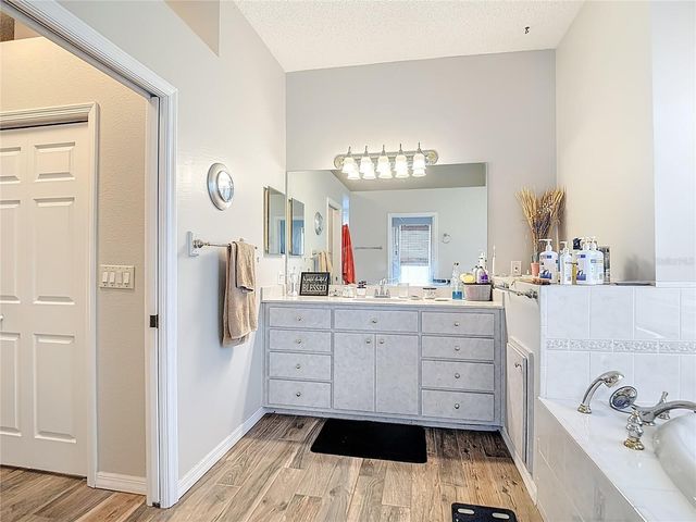 2087 BREEZY WAY, Spring Hill, FL 34608