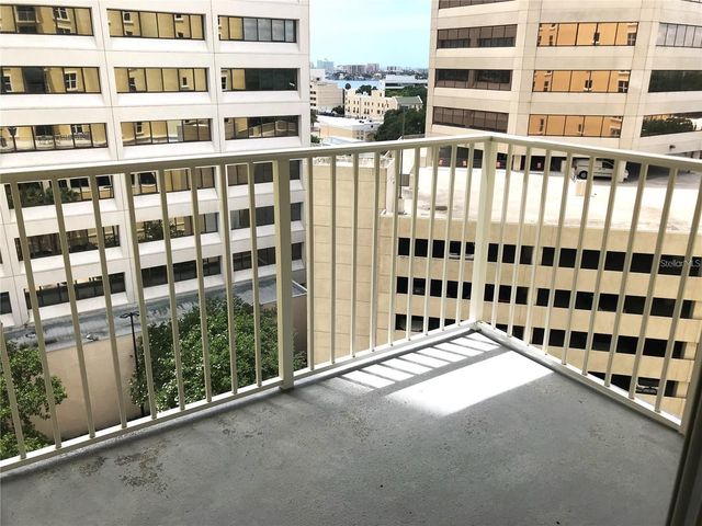 628 CLEVELAND STREET 903, Clearwater, FL 33755