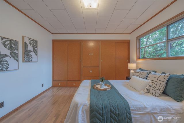 1518 N Wycoff Avenue, Bremerton, WA 98312