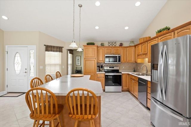 6027 Flintlock Drive, West Lafayette, IN 47906