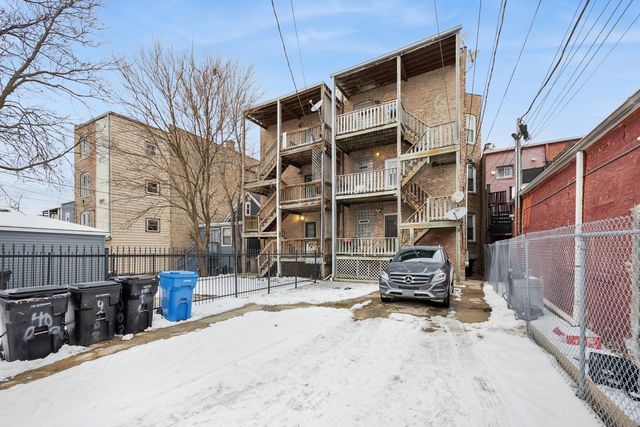 4003 W Adams Street, Chicago, IL 60624