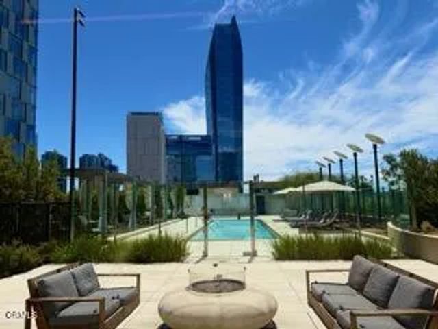 889 Francisco Street 2207, Los Angeles, CA 90017