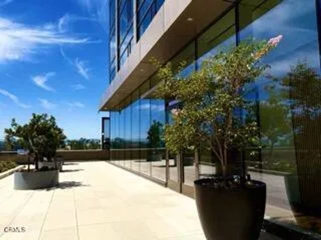 889 Francisco Street 2207, Los Angeles, CA 90017