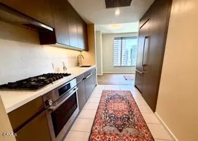 889 Francisco Street 2207, Los Angeles, CA 90017