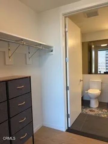 889 Francisco Street 2207, Los Angeles, CA 90017