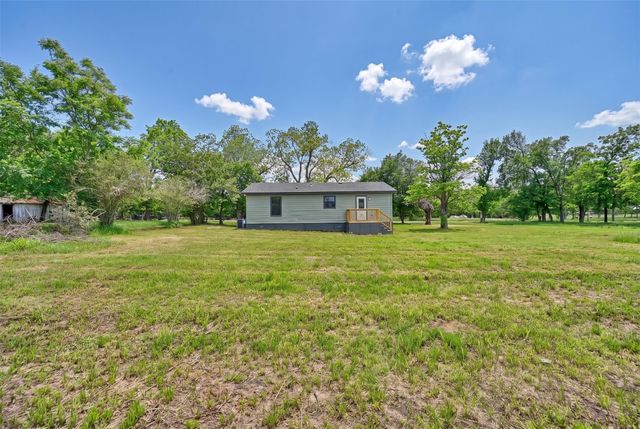 700 Rice ST, Rockdale, TX 76567