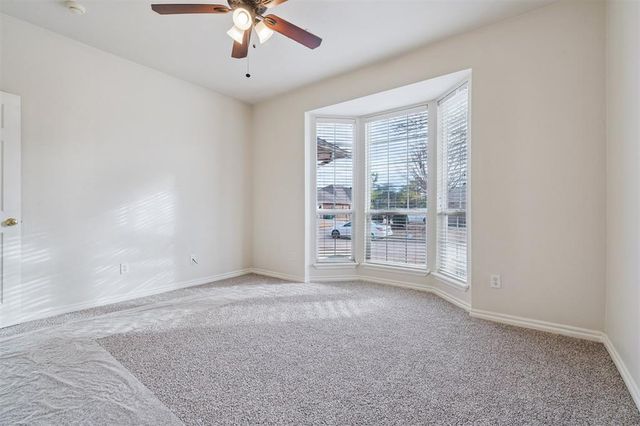 25 Red Admiral Way, Edmond, OK 73013