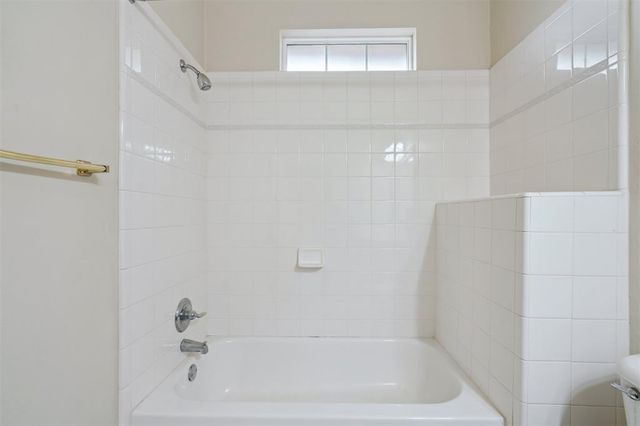 25 Red Admiral Way, Edmond, OK 73013