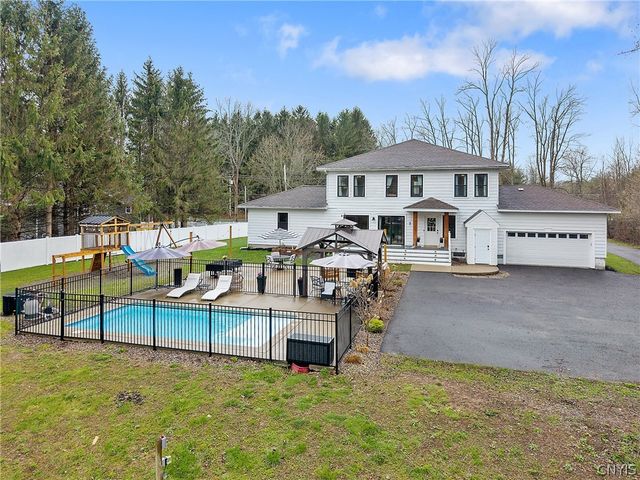 2590 County Route 7, Oswego, NY 13126