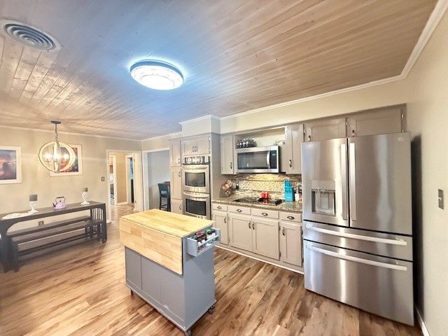 10724 Bay Ridge Drive, Dardanelle, AR 72834