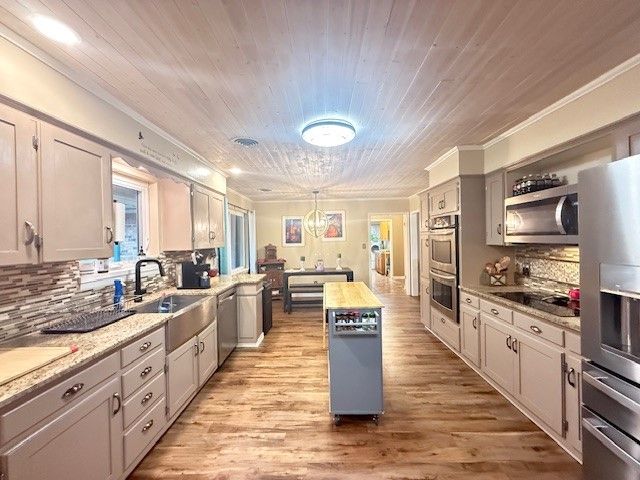 10724 Bay Ridge Drive, Dardanelle, AR 72834