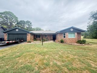 10724 Bay Ridge Drive, Dardanelle, AR 72834