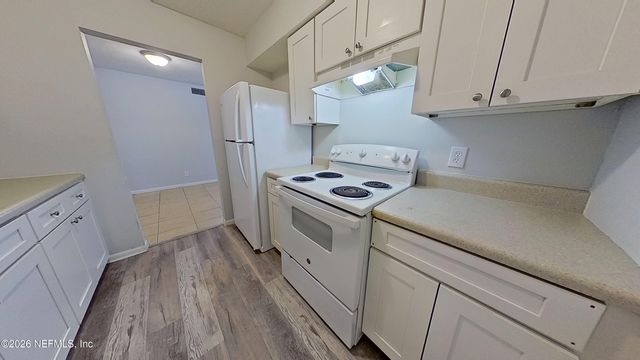 2216 SPRING PARK Road 11, Jacksonville, FL 32207