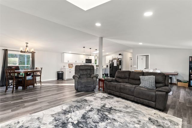 29717 118th Avenue E, Graham, WA 98338