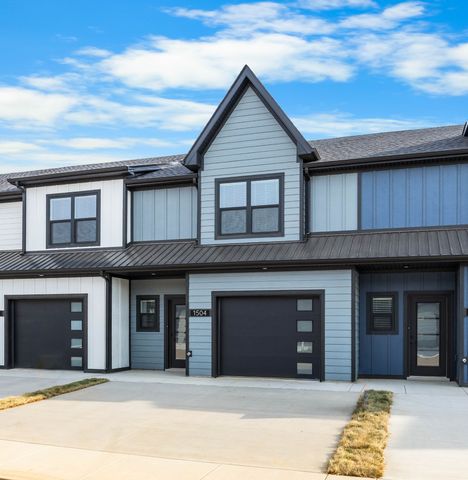 1504 Jonathan Wade Circle, Clarksville, TN 37043