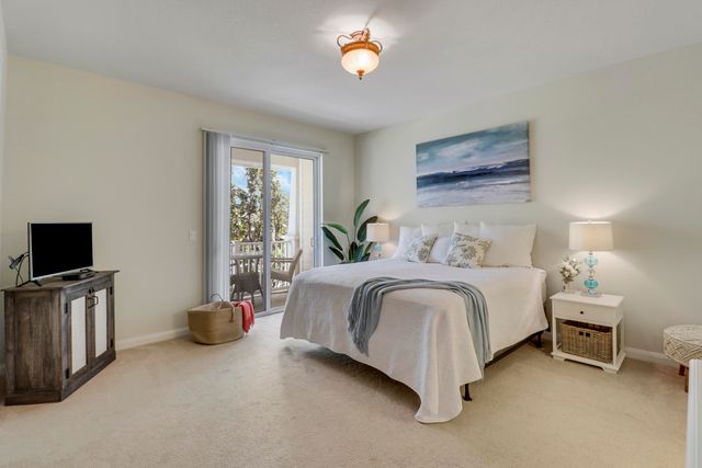 1323 N Jeaga Drive, Jupiter, FL 33458