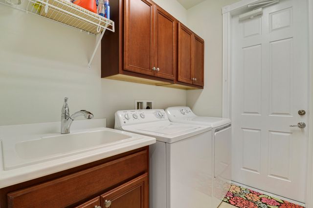 1323 N Jeaga Drive, Jupiter, FL 33458