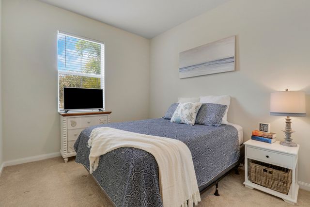 1323 N Jeaga Drive, Jupiter, FL 33458