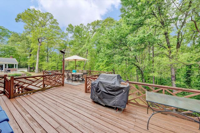 3925 Winding Way RD, Roanoke, VA 24015