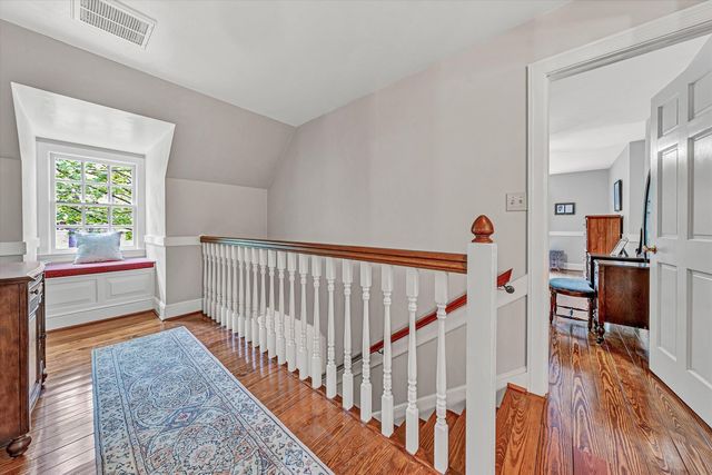 3925 Winding Way RD, Roanoke, VA 24015
