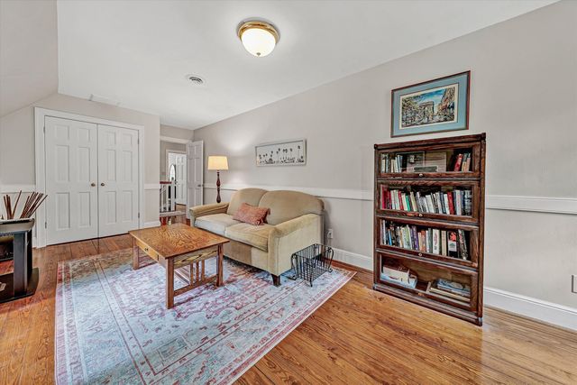 3925 Winding Way RD, Roanoke, VA 24015