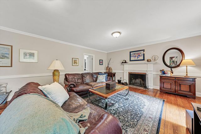 3925 Winding Way RD, Roanoke, VA 24015