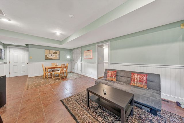 3925 Winding Way RD, Roanoke, VA 24015