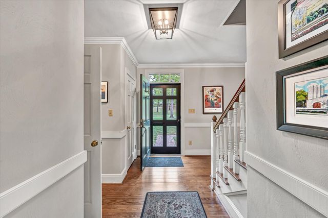 3925 Winding Way RD, Roanoke, VA 24015