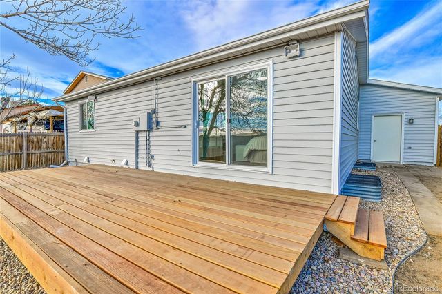 14690 E 43rd Avenue, Denver, CO 80239