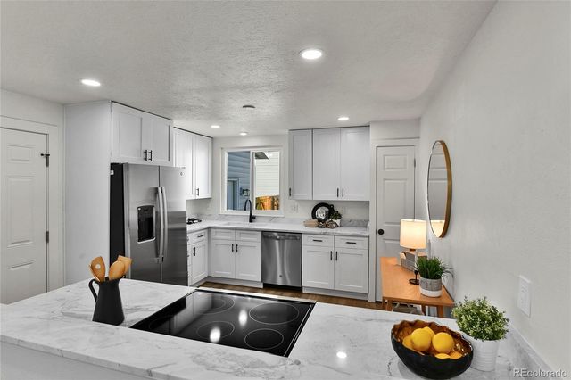 14690 E 43rd Avenue, Denver, CO 80239