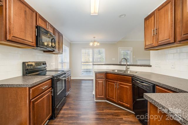 140 Tennyson Court, Mooresville, NC 28115