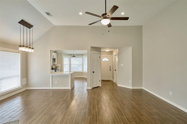 12307 White River Drive, Tomball, TX 77375