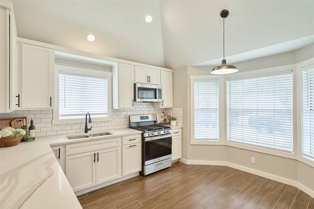 12307 White River Drive, Tomball, TX 77375