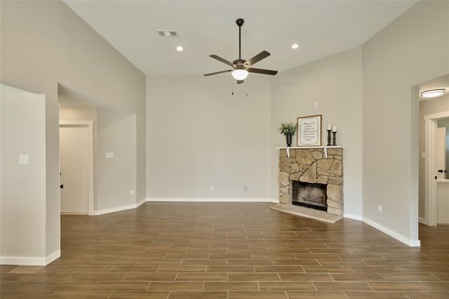 12307 White River Drive, Tomball, TX 77375