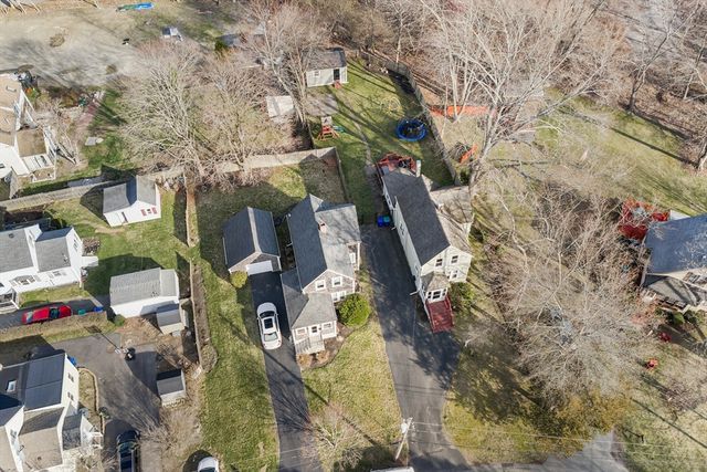 20 Emerson St, Rockland, MA 02370