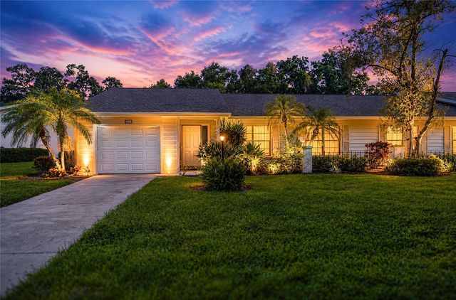 4206 OAKHURST CIRCLE E 3075, Sarasota, FL 34233