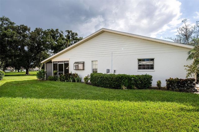 4206 OAKHURST CIRCLE E 3075, Sarasota, FL 34233