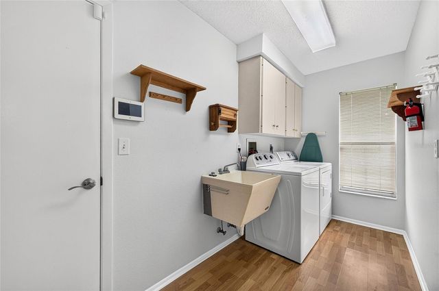 4206 OAKHURST CIRCLE E 3075, Sarasota, FL 34233