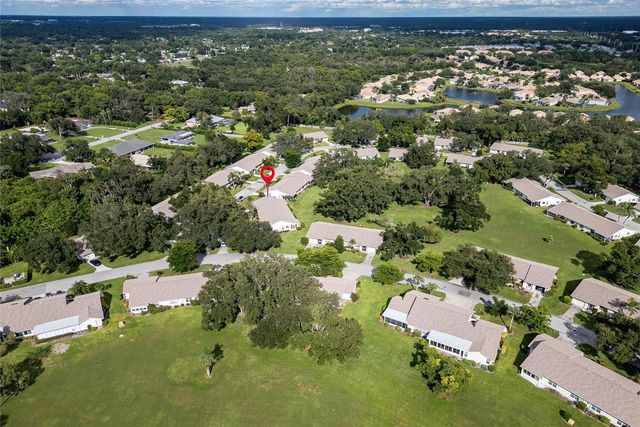 4206 OAKHURST CIRCLE E 3075, Sarasota, FL 34233