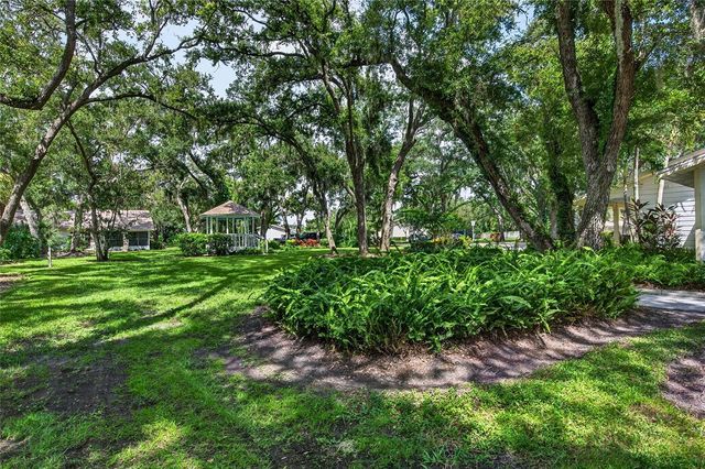 4206 OAKHURST CIRCLE E 3075, Sarasota, FL 34233