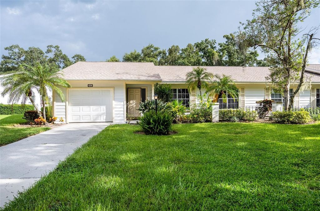 4206 OAKHURST CIRCLE E 3075, Sarasota, FL 34233