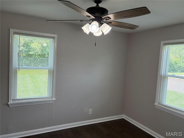 8301 Archer Avenue, University City, MO 63132