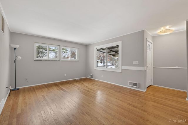 8965 Fontainebleau Terrace, Springfield Twp., OH 45231