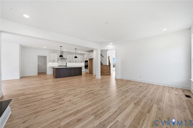 2240 Osborne Hill Dr, Rockville, VA 23146