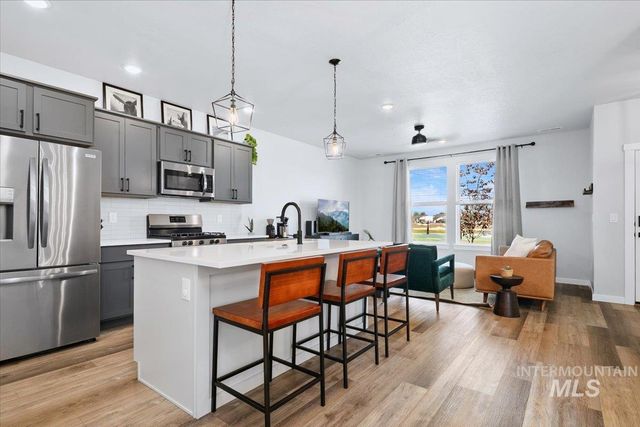 7145 W Sugarwood St, Boise, ID 83709