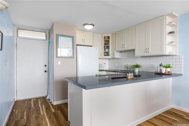 46-255 Kahuhipa Street A705, Kaneohe, HI 96744