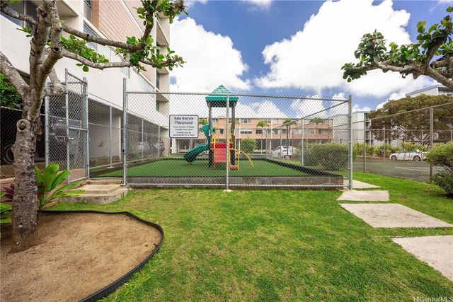 46-255 Kahuhipa Street A705, Kaneohe, HI 96744