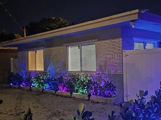 1528 NE 32nd Street 1, Oakland Park, FL 33334
