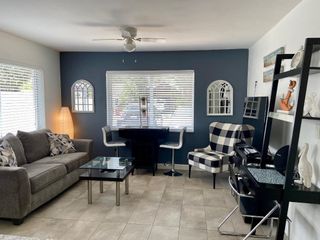 1528 NE 32nd Street 1, Oakland Park, FL 33334